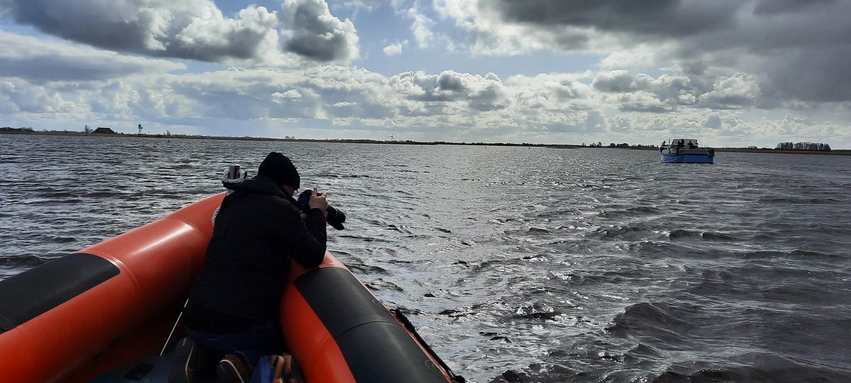 MarkBax77's tweet photo. Leuke klus voor #Klipper3 met de #Tornado! Vanuit de boot worden er foto- en filmopnames gemaakt, voor een artikel over elektrische boot #Besla in het blad #botentekoop en de website. https://t.co/ls6vq5BpY6