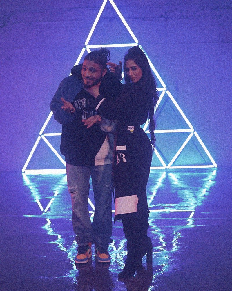 raftaarmusic's tweet photo. 1 year ago today 💪🏼 Mr. Nair by Dilin 🌐 https://t.co/2zLsFoXyW2