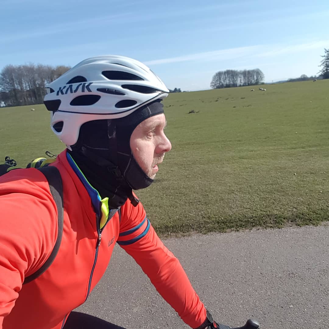 ucanswim's tweet photo. 2nd ride in as many days (123k in 2 days). Always great to stop for the best coffee @2BTwoBrothers #altrincham
How's your day going?
@Kask_cycling @UkTriChat
#twobrotherscoffee #uktrichat #cycling #cyclist #crosstraining https://t.co/DlOjMFEmPk