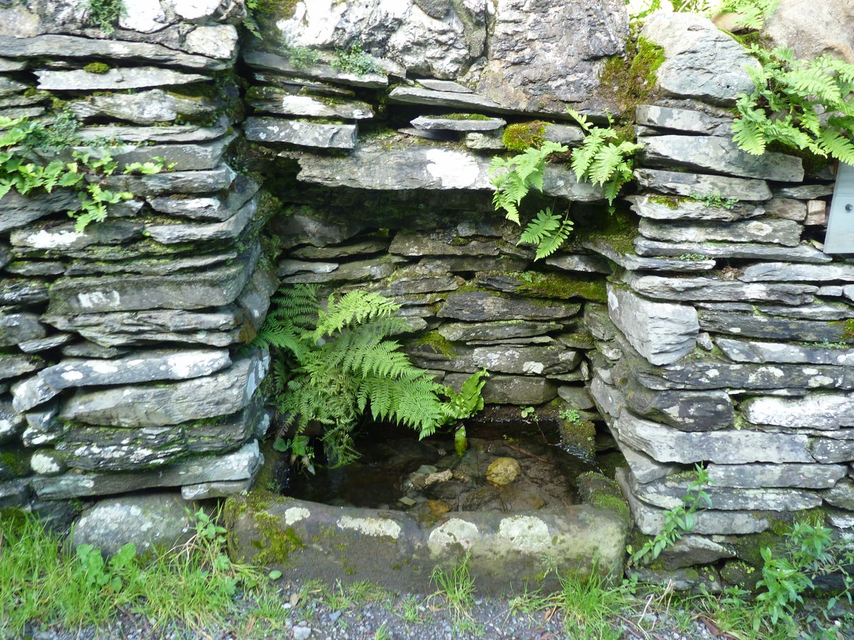 SanjeePerera1's tweet photo. I'm always fascinated by how we shape motifs of the #sacred and anthropomorphise, ritualise & embody the elements. Here's an excellent paper on #CoinTrees in Britain & Ireland by @CeriHoulbrook
#Windemere #HolyWells #StFeichin #Folklore #folklorethursday
https://t.co/EBwXxuTDNL https://t.co/DuvMXENCwN