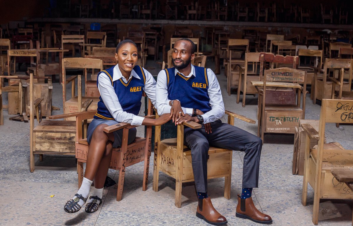 Fesonians's tweet photo. So my sister @AdenugaTomilola will be saying 'yes i do' to the LOHL who has been on her case since JSS 2 despite all efforts to untangle them at a young age. @mayonians
Please pay me my 6 figures debt before i tell the world who you are.
Congratulations guys🎊💐🎉, best wishes! https://t.co/3BAPKV5Ydl