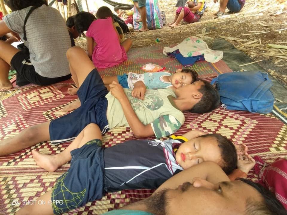 Lkwu00's tweet photo. @UN_HRC @mbachelet People's lives matter.
Media blackout, Internet shutdown, Over 700 casualties with 3000 detainees with death sentences.
How're we coping with cruelty of massacres? At least think of it?
@UN is the sole solution for the democracy revival.
We're out of options but pray? https://t.co/ZGNoeTX3An