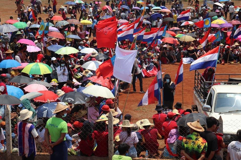 Peaceful Protest in Demoso, Karenni (Kayah) State

#Apr13Coup #WhatsHappeningInMyanmar #MilkTeaAlliance