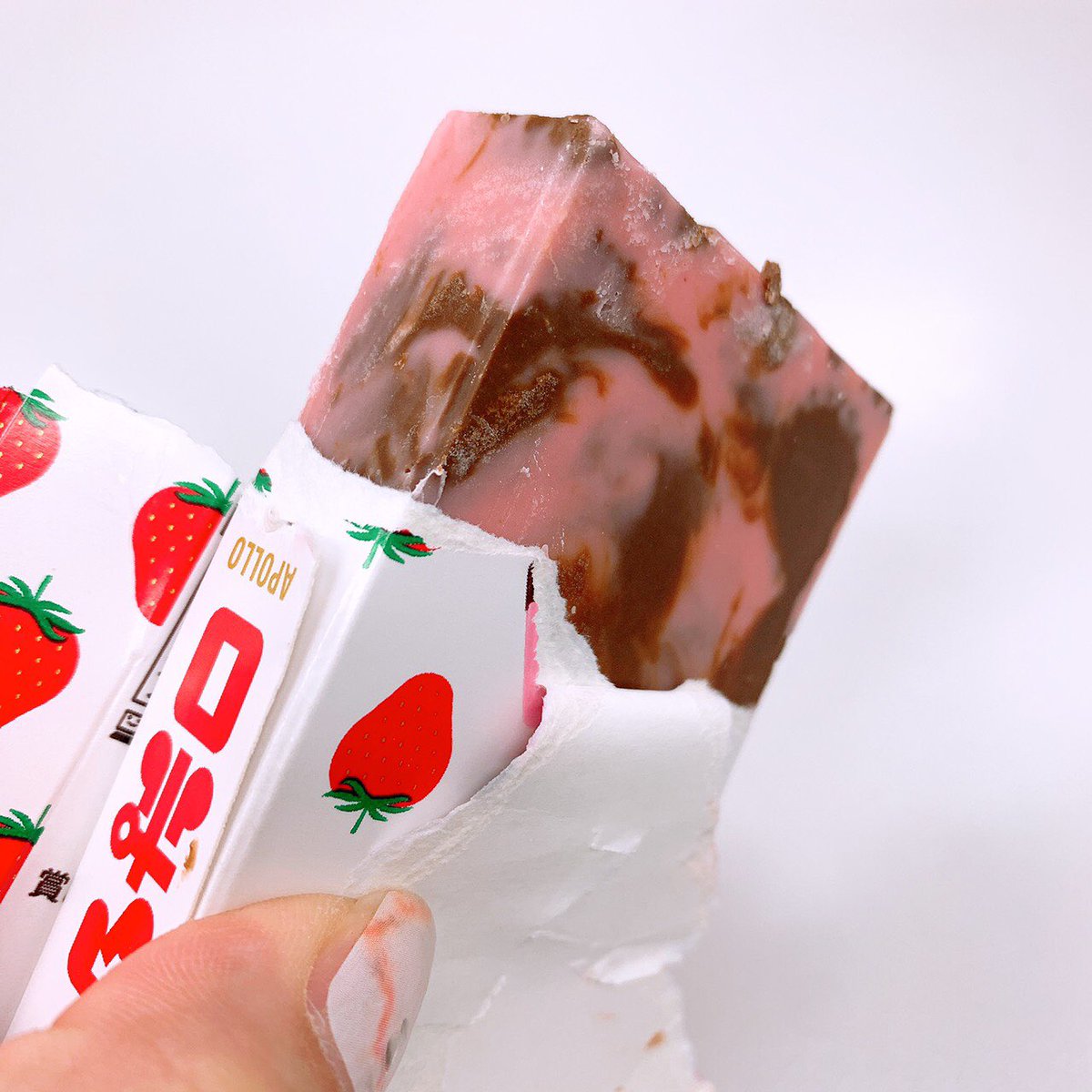 アポロチョコを車に放置してしまい完全に溶けてしまったので冷凍庫に入れてみたら事なきを得た 歯がイカれそうw 寧ろ美味しそう Togetter アポロチョコを車に放置してしまい完全に溶けてしまったので冷凍庫に入れてみたら事なきを得た 歯がイカれそうw 寧ろ美味しそう Togetter