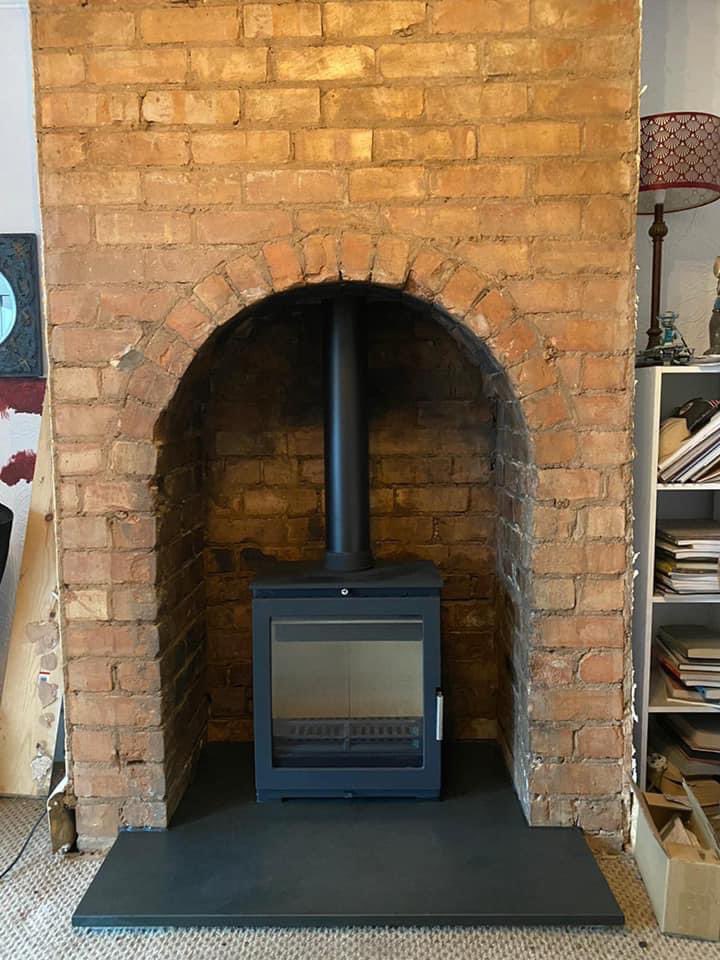 Stove Specialists UK (@mfss_stoves) on Twitter photo What a wonderful #surprise underneath the plaster !!!
A full installation of a Portway Arundel XL #stove from <a href="/BFMEurope/">BFM Europe - British Fire Manufacturers</a> by our registered <a href="/hetas_uk/">HETAS</a> #engineer at <a href="/MFSS_stoves/">Stove Specialists UK</a> 🔥 What a wonderful #surprise underneath the plaster !!!
A full installation of a Portway Arundel XL #stove from <a href="/BFMEurope/">BFM Europe - British Fire Manufacturers</a> by our registered <a href="/hetas_uk/">HETAS</a> #engineer at <a href="/MFSS_stoves/">Stove Specialists UK</a> 🔥