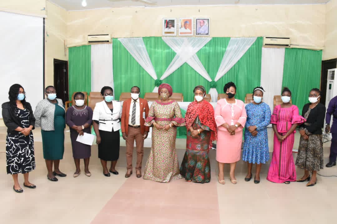 Earlier today, <a href="/bisiafayemi/">Bisi Fayemi</a> came to Eksuth to kick off Gender Based Violence Advocacy programme.
<a href="/cpsekiti/">Chief Press Secretary Ekiti.</a> <a href="/ekitistategov/">Government of Ekiti State</a> <a href="/Jimlas_Opeyemi/">Dr. Jimlas Opeyemi Ogunsakin</a> <a href="/channelstv/">Channels Television</a> <a href="/okeanaye/">O.F</a>
