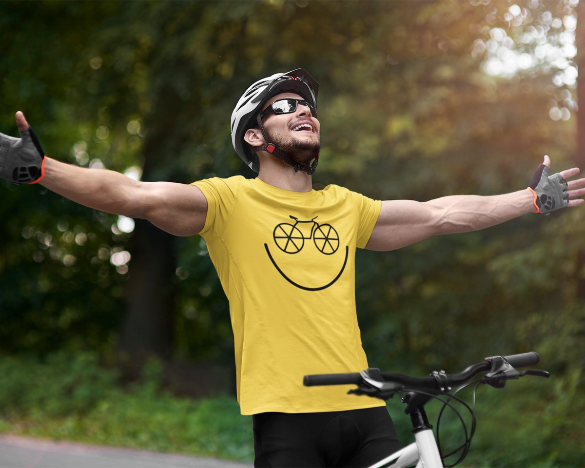t_generators's tweet photo. Only happy when you are out on your bike? 🚲 😍
👉  https://t.co/njjDetLR6G 

#happybiker #happycycling #bikerider #smilemore #happyface #rideabike #behappyandsmile #mountainbikelife #getoutandride #cyclinglifestyle #lifeonabike #cycleride #tshirtstyle #funnyshirt #graphictee https://t.co/WUEC9xvn3D