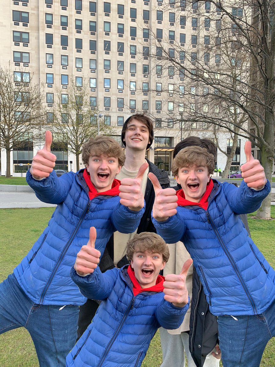 rainbowfemboy1's tweet photo. @tommyinnit How about three Tommy’s https://t.co/AF2Red0aT0