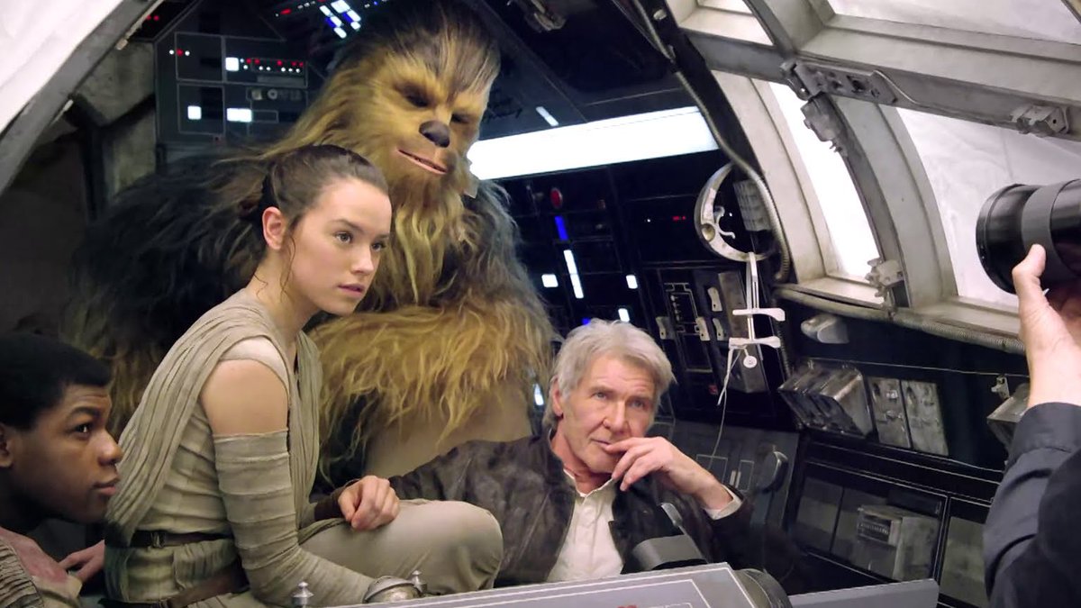 StarWarsBTS_'s tweet photo. The Force Awakens (2015) https://t.co/aVKw6CJF53