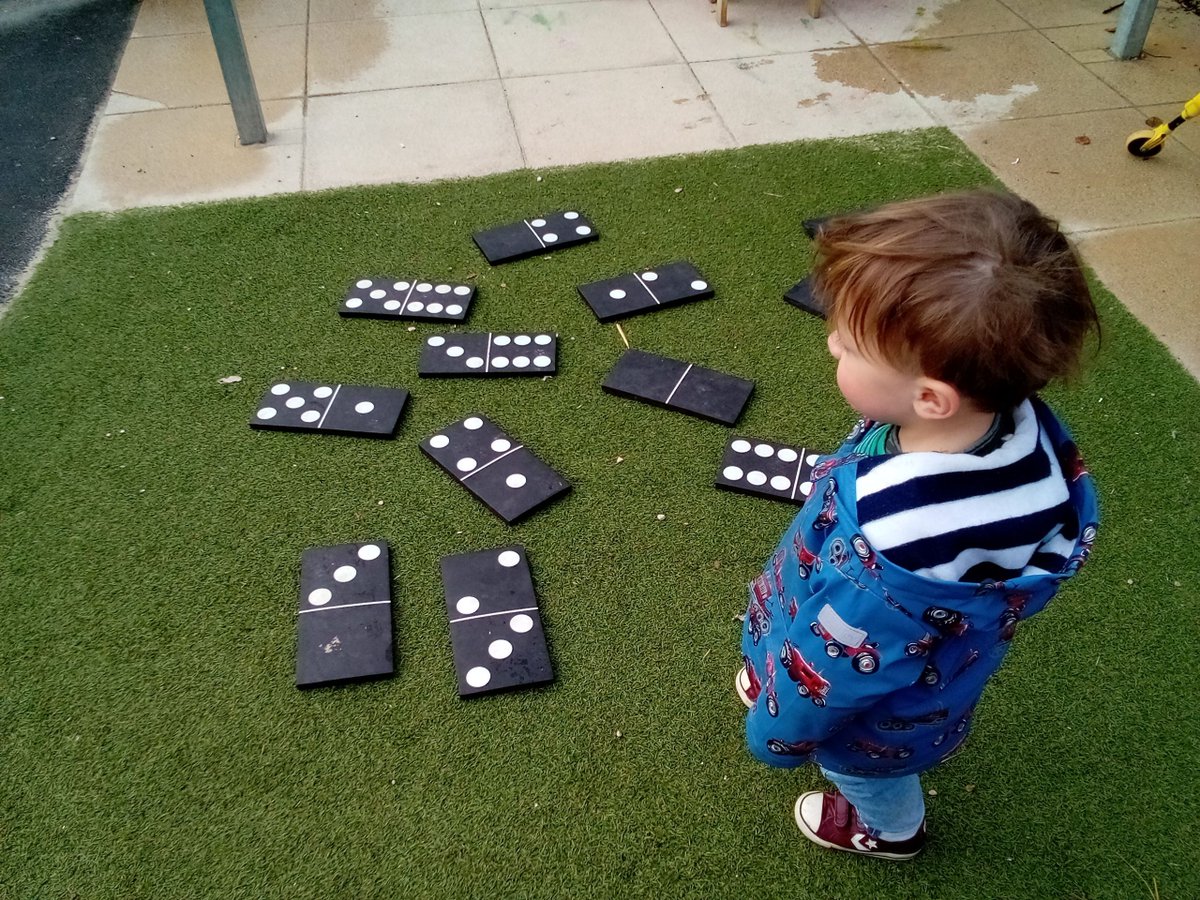 LittleAngelsMar's tweet image. Dominoes Fun... 

Our little angels have been enjoying playing with the large dominoes in the garden! From counting to matching to turning them into stepping stones to avoid the shark infested water!

#StaySafe #Preschool  #Nursery #Babies #Toddler #Marcham #Abingdon #Oxford