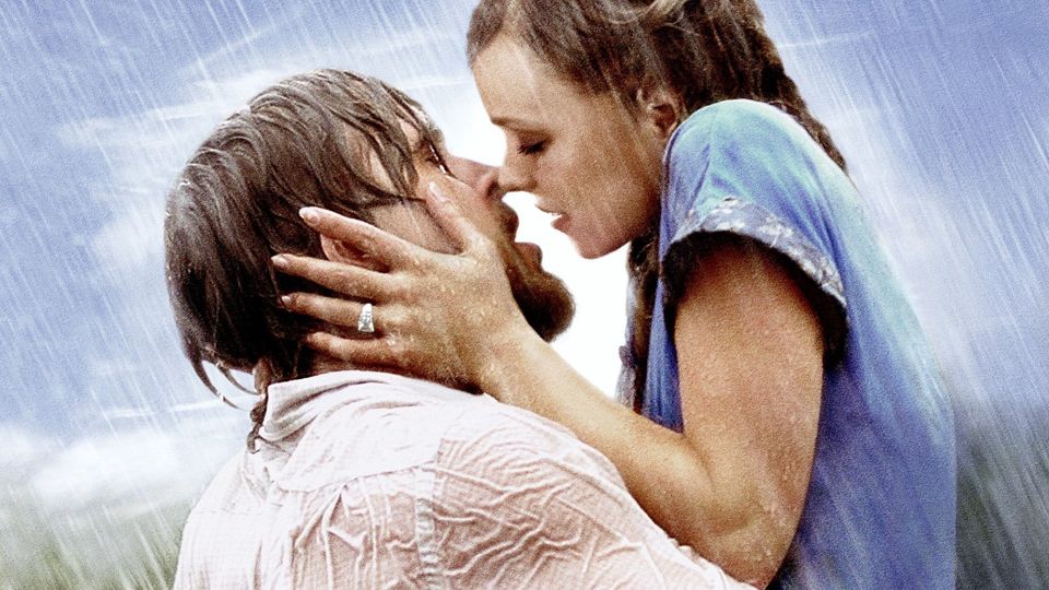 CinesAvila's tweet photo. Nosotros celebramos el Día Internacional del Beso 💋 recordando algunos de los más icónicos de la gran pantalla 🎞

¿Cuál es vuestro beso de cine favorito? 📽😘
¡Os leemos! 🥰

#CinesEstrella #Ávila #díainternacionaldelbeso #besosicónicosdelcine https://t.co/PRI0qhyQkT