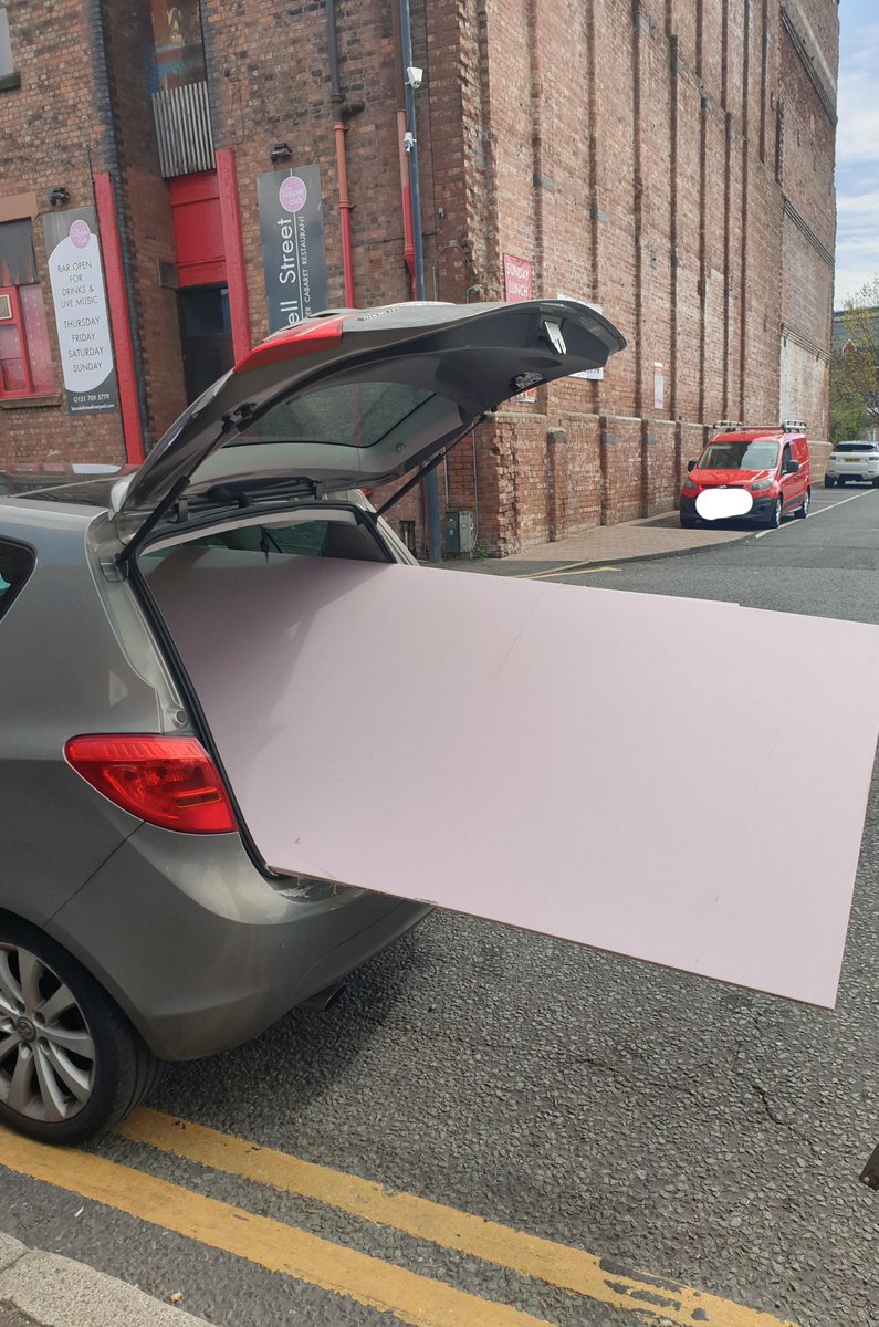 MerPolTraffic's tweet image. I&apos;m not sure if we really need to tell you what this driver was stopped for. Even if it is only a short journey please consider whether your vehicle is suitable for the load or the load is suitable for the vehicle. #DriverReported