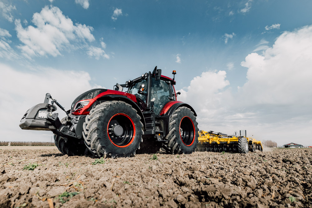 Farm_Connexion's tweet photo. Nouveautés @ValtraGlobal N5 et T5. Découvrez les dès maintenant. https://t.co/4BBd0jNUIw https://t.co/nk86mTedRg