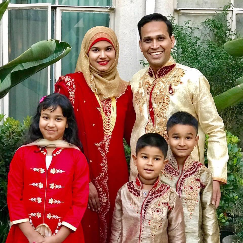 MarufIslam0077's tweet photo. Ramadan Mubarak! May Allah bless you and your family with peace and mercy this month. A month to relearn to forgive. A month to relearn to give charity as much as possible. A month to remember that this world is one community and we must all care for one another #ramadanmubarak https://t.co/OeBTHgE5kY