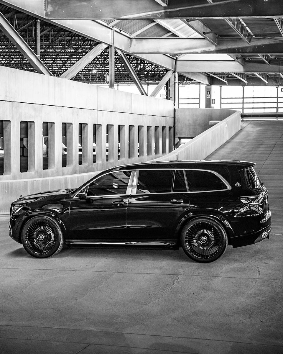 mbmaybachfans's tweet photo. Black Diamond: MAYBACH GLS600
πΈ: @scarfonephoto
#mercedesbenz #maybach #mercedesbenzmaybachfans #maybachgls #gls600 #mercedesmaybachgls #mercedesmaybach #gls #eactivebodycontrol #maybachgls600 #luxurysuv #offroad #mercedes https://t.co/6xJdIMT0hT