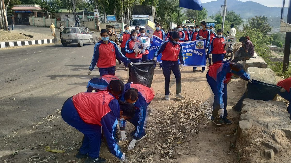 namjaskour's tweet photo. NCC cadets of 2J&amp;k Girls BN. under JK&amp;L Dte participated in Plog run and remembered Shaheeds of Jallianwala at Udhampur and took pledge to "saying no to single use of Plastic"
#nccremembersjallianwala 
#NCCagainstplastic 
@HQ_DG_NCC 
@jk_ncc 
@proudhampur 
@prodefencejammu https://t.co/vq8nvnfmFW