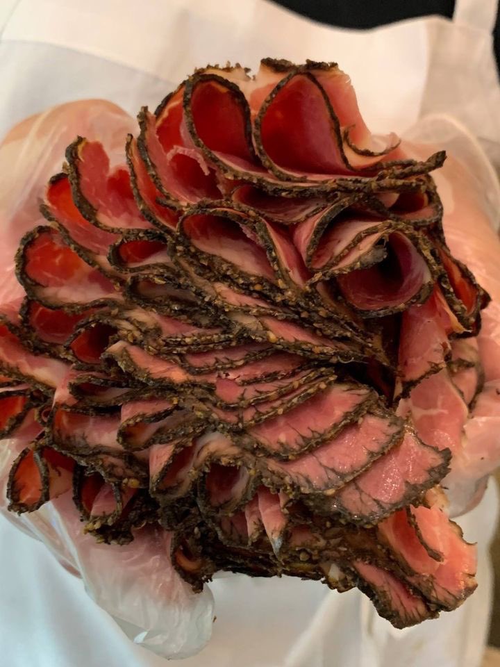 Michaels_Deli's tweet photo. Great eats waiting here for you, or let me wrap them up for #homedelivery https://t.co/okjSrwlvh2 #cornedbeef #pastrami #createathome #forkyeah #delicatessen #bestofboston #familybusiness #Eaterboston #bostonfoodies #eatlocal #supportlocal #projecttakeout #boston #brookline https://t.co/KZph7thY2x