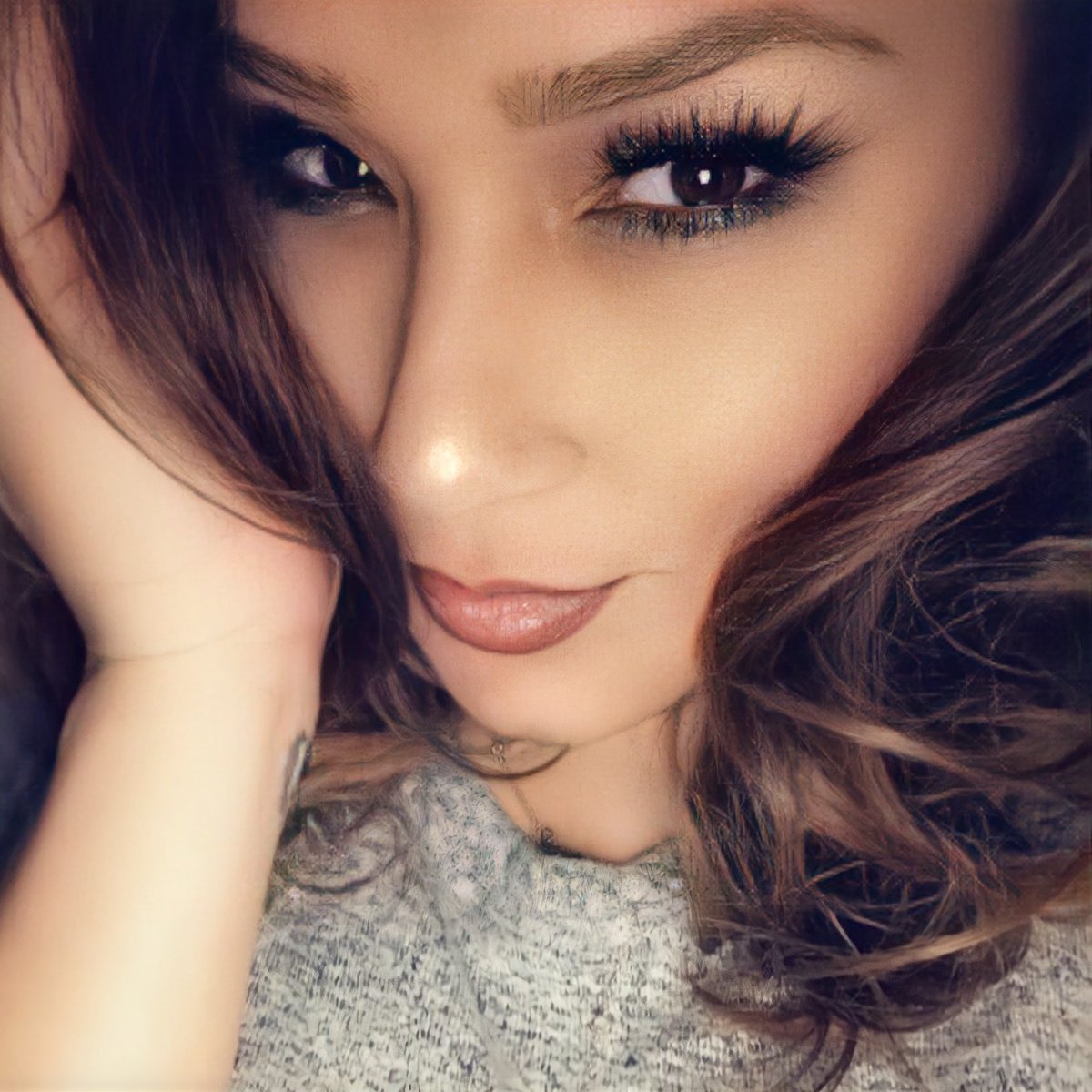 TOSHAMAKIA's tweet photo. A few months ago I shut down on everyone & everything with NO explanation and I’ll tell you, when you focus solely on you,beautiful things happen.
Wait till you see what awesomeness came from disconnecting🤗
#NewLevels
#WomenEmpowerment
#SomethingForUS #TeamWorkMakesTheDreamWork https://t.co/cLnph3YM2d