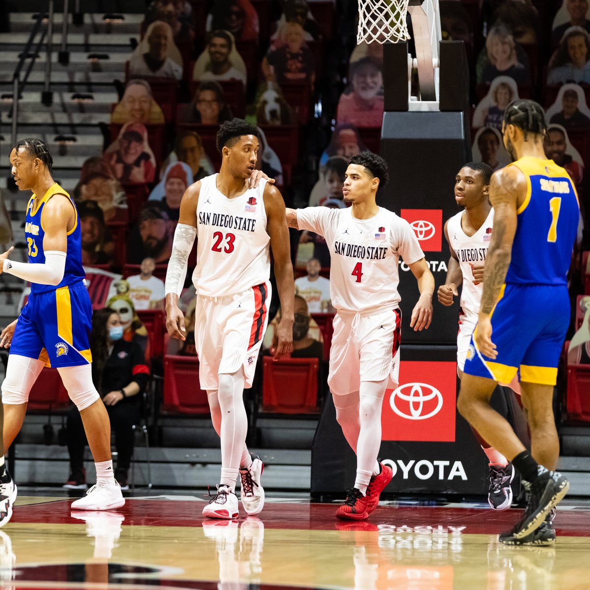 Aztec_MBB's tweet photo. The boys are back-- let's do this one more time.

Joshua Tomaić (@JTTomaic) and Trey Pulliam (@Alexander_hoops) will return to San Diego State for the 2021-22 season. 

Release: https://t.co/o5ZvoGa4dh

#GoAztecs https://t.co/oVFqBOtoX4
