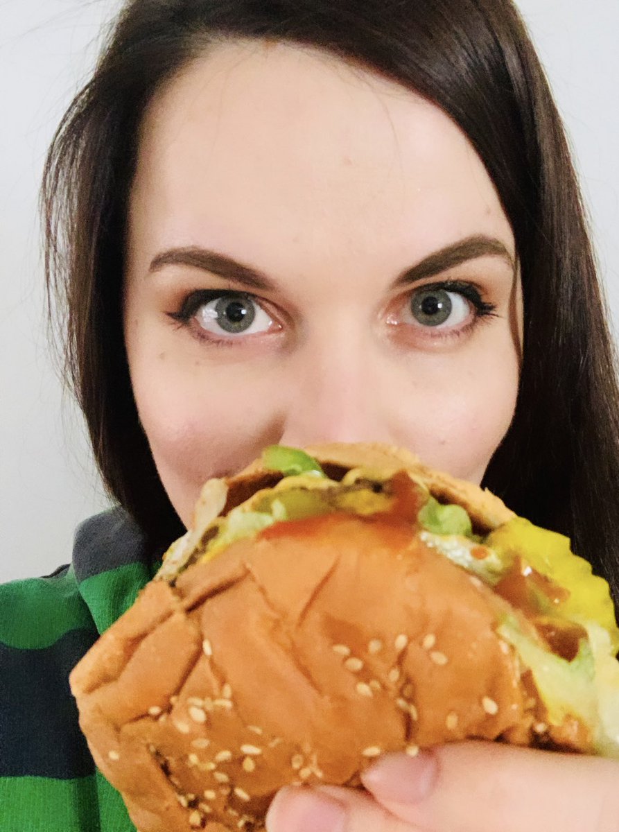 laceygilleran's tweet photo. I wasn’t kidding 😋😋😋 https://t.co/UVus5Dqbnw