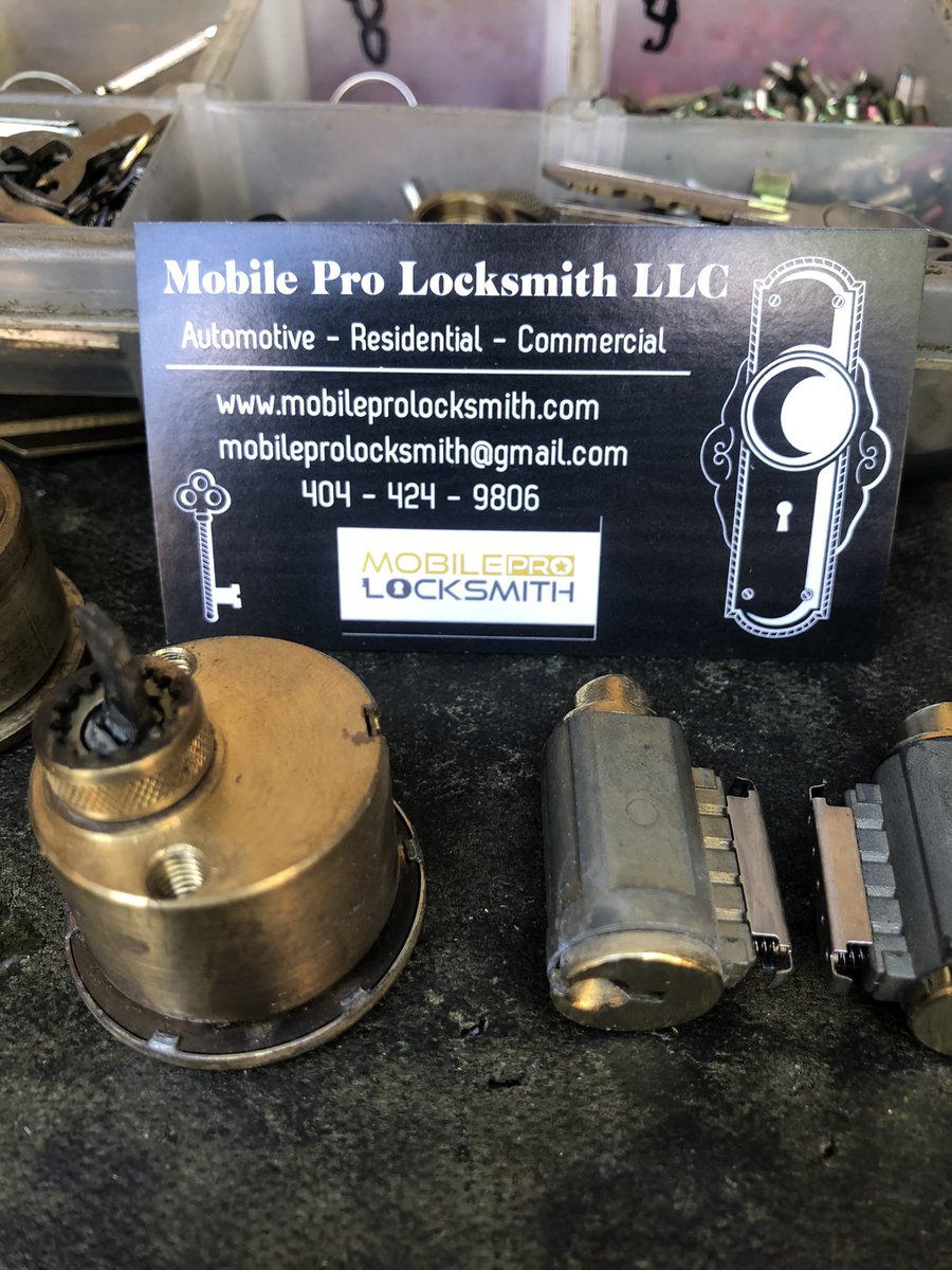 mobileprolocks's tweet image. Locks rekeying in Lawrenceville Ga
#Locksrekey #lawrencevillelocksmith #locks #locksmithnearme #locallocksmith #lockandkey #lawrencevillega #lockchange #mobileprolocksmith

mobileprolocksmith.com

(404) 424-9806