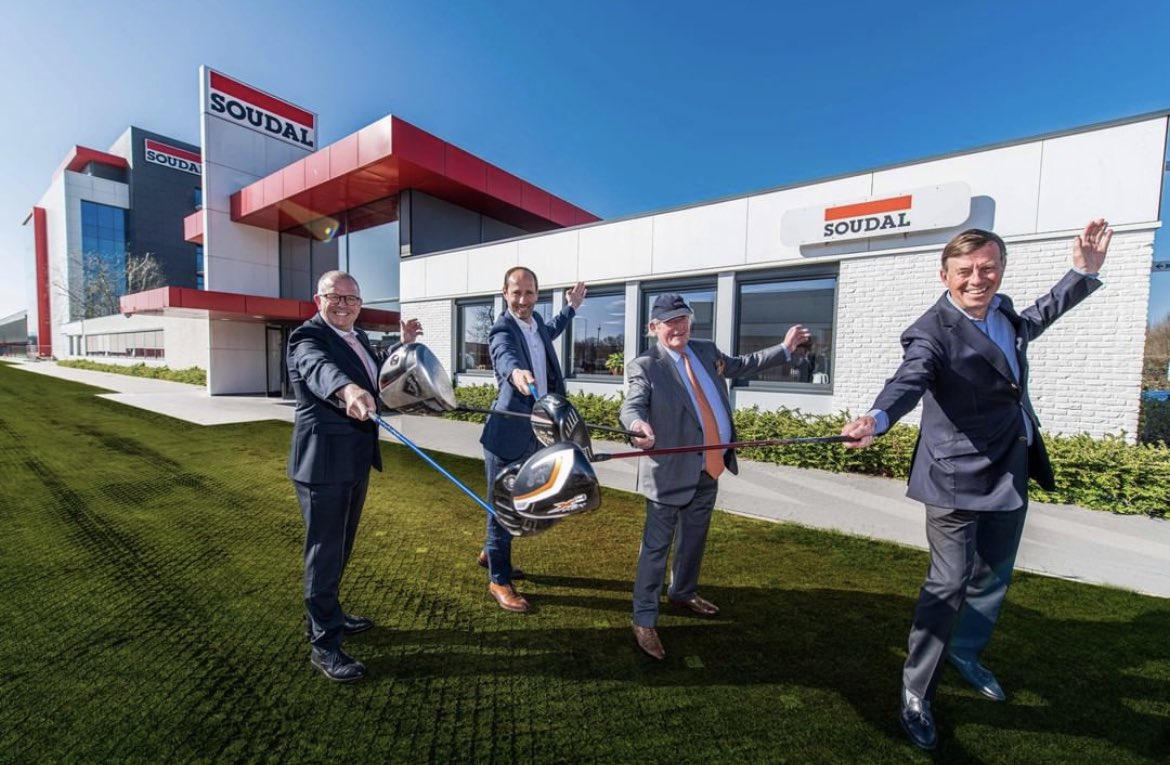 En 2022, l’European Tour revient en Belgique avec le Soudal Open. Cet évènement se déroulera au Rinkven International Golf Club près d’Anvers en mai ou juin (dates à confirmer) et s’étendra sur 4 jours dans un format classique strokeplay de 72 trous avec 156 joueurs. On a hâte!