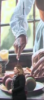 Met zo'n prachtige, nieuwe toeristentrekker weet je natuurlijk nooit wat er 'boven je hoofd hangt' <a href="/MariekeFrank/">Marieke Frank</a> #muurschildering #Groenlo #slagomgrolle