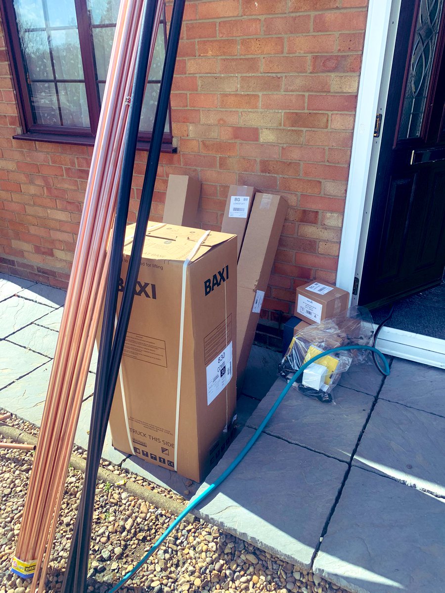 AndrewGoldson1's tweet image. @Matthew97544030 fantastic install by Matt. @BeWarmUK @Checkatrade @baxiboilers @SpirotechUK @ADEY_Pro really pleased with his cracking work.