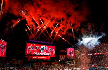 🏈La 55ª edición de la #SuperBowl es seguramente una de las más destacadas o significativas de la historia ¿Por qué? <a href="/Perflo135/">Pere Flores</a> nos lo explica en números > bit.ly/2OF3jzZ

#deporte #sportbusiness #sportsmanagement #sportsmarketing #SMS #SMSBarcelona