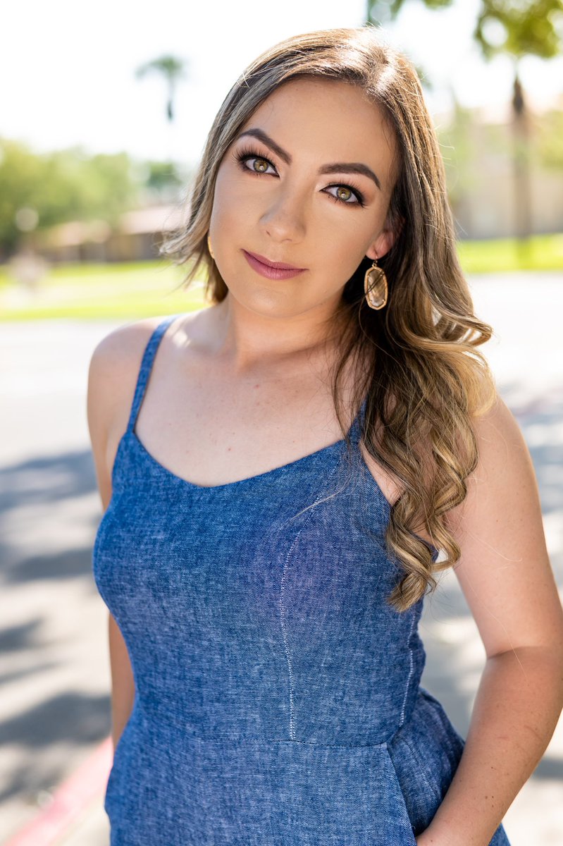 infinitephototx's tweet photo. Meet Sarena! She came from zapata to have a session with me! https://t.co/zogmkOfXSg