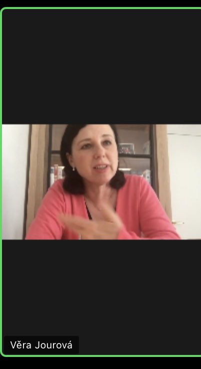 Věra Jourová tweet media