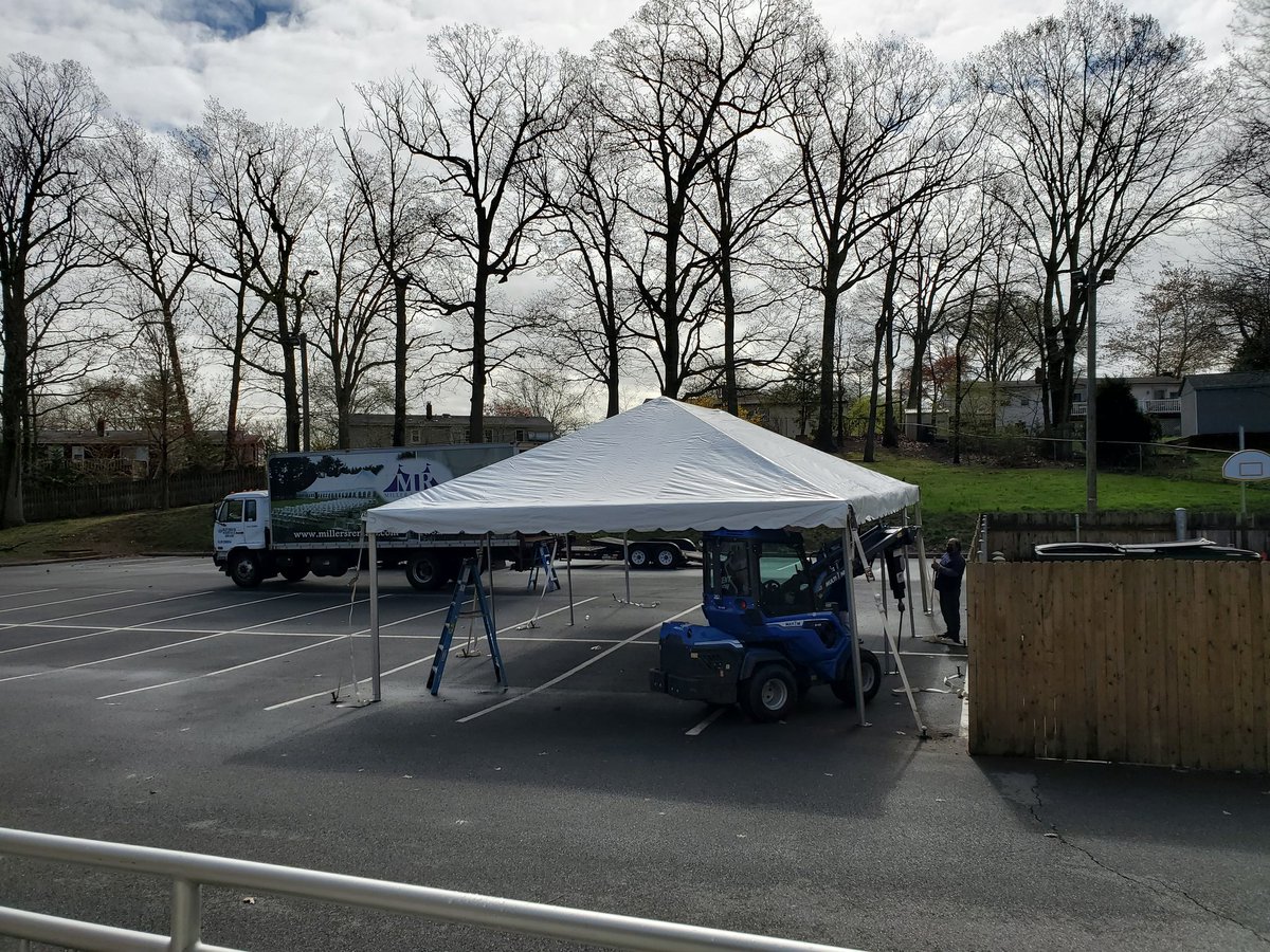 James Monroe Elementary School (@monroeowls) on Twitter photo Setting up our tent in preparation for our return to in-person! <a href="/edisonb_g/">@EdisonB&G</a> #shinebrightedison Setting up our tent in preparation for our return to in-person! <a href="/edisonb_g/">@EdisonB&G</a> #shinebrightedison