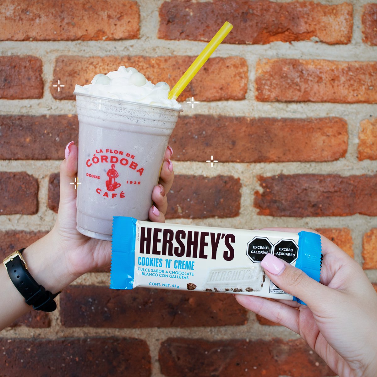 flordecordobamx's tweet photo. La felicidad está en las cosas sencillas ✨ date un tiempo para disfrutarlas y ven a #LaFlorDeCórdoba
#Hersheys #CookiesInLove #LFDCMiCafé #MiCafé #MiLegado #MiEscape #ConsumeLocal https://t.co/PPxIMLCrjd