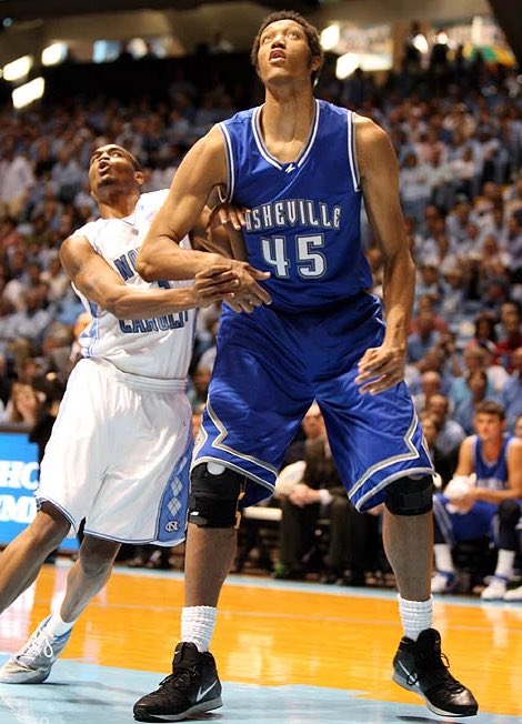 CFB247's tweet photo. Kenny George
UNC Asheville, Center 2006-2008 https://t.co/0LxaCGJfDK