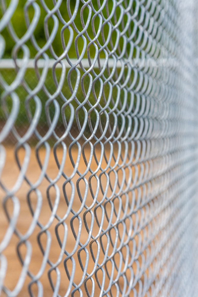 InLineFence's tweet image. No maintenance, high security, low cost and long life.  A chain link fence is one of the best investments you can make for your commercial property! in-linefence.ca/chain-link/

#Chainlink #Perimetersecurity #Fencingsolutions #Fencingcompany