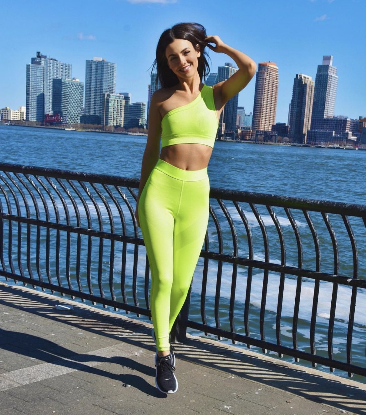 Victoria Justice outdoors in a sports bra - 9GAG