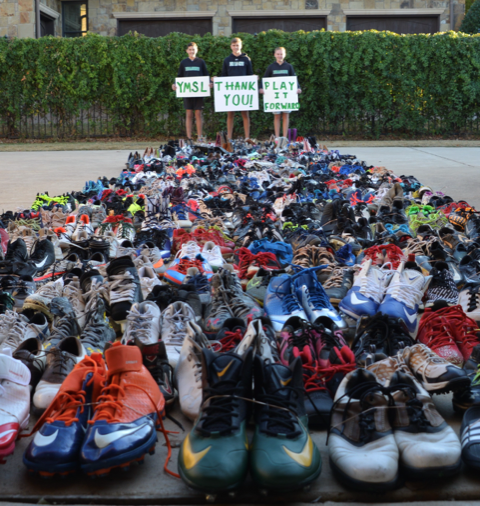 ProPlayersFndn's tweet photo. PPF's Play It Forward program with YMSL Southlake & a Spring, TX Eagle Scout have collected & donated new & gently-used sports equipment benefitting hundreds of North Texas children! #MercyStreet #eaglescout #PlayItFoward @Soles4Souls @boyscouts @YMSLSouthlake @YMSL https://t.co/xiWUozBvsv