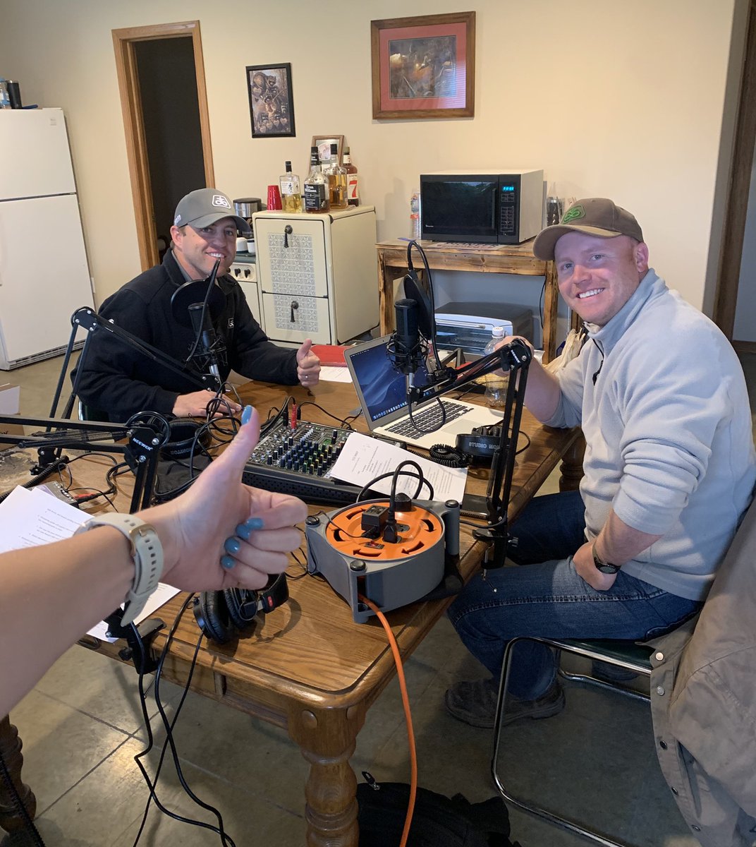 abby_bertz's tweet photo. Another podcast is in the books! 

This time, we’re talking #plant2021 progress here in MO, emergence, burn down, and cover crop termination. Join us at: https://t.co/Nu61tPvBy0 https://t.co/wOpAERL0rC