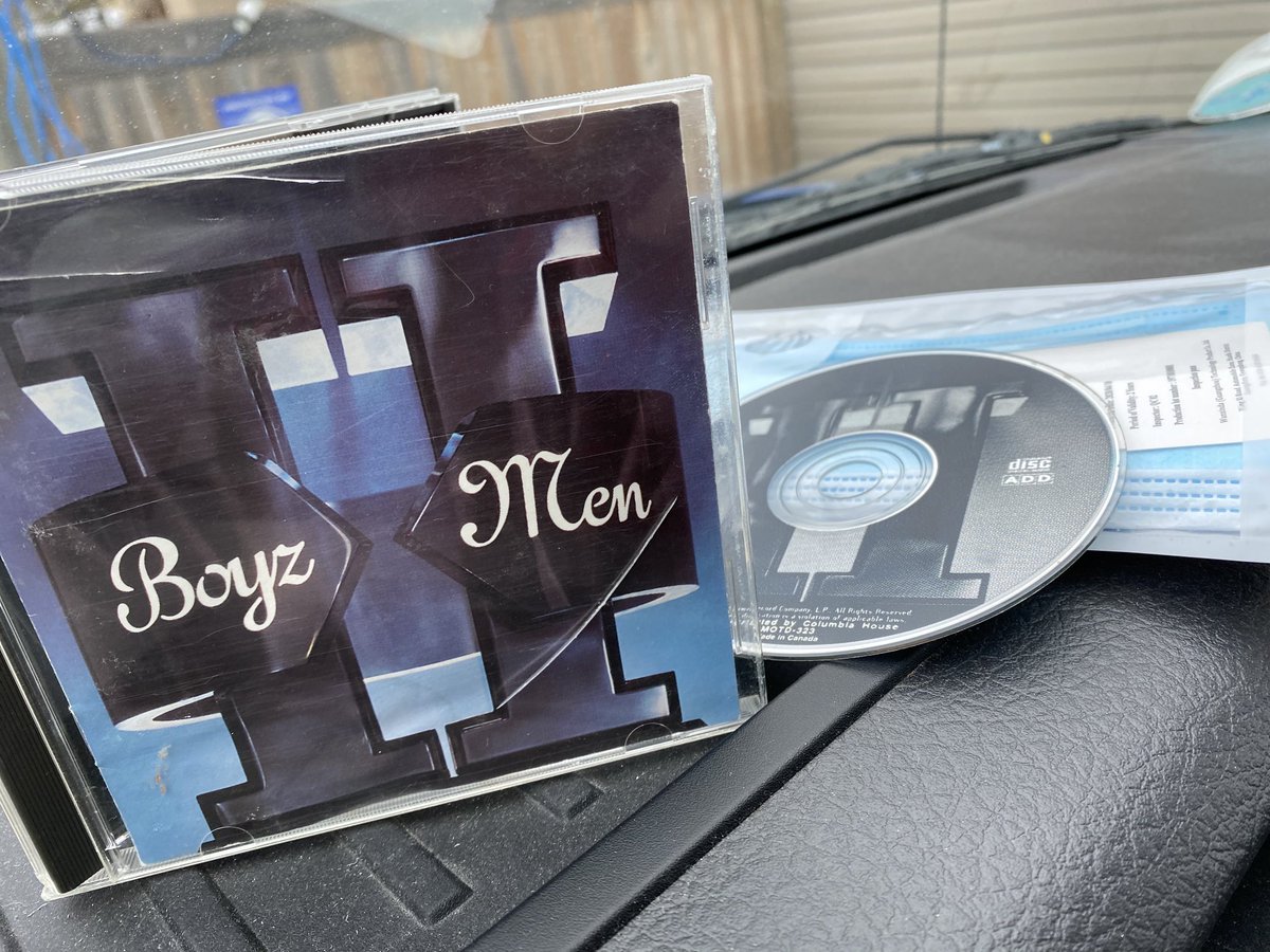 BlitzkreigYK's tweet photo. This morning’s commute and work vibes brought to you by @BoyzIIMen.
🎶´Cause even though times got rough
You never turned away,
you were right there
And I thank you, thank you🎵
@jeryes doesn’t appreciate good music.
#outforaspin #thismyjam https://t.co/F6lXQfed25