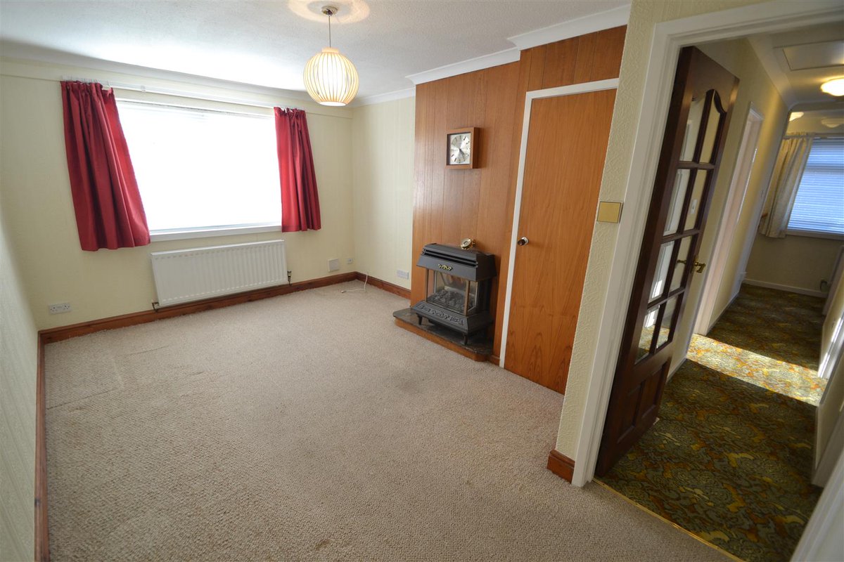 embleys estate agent tweet media