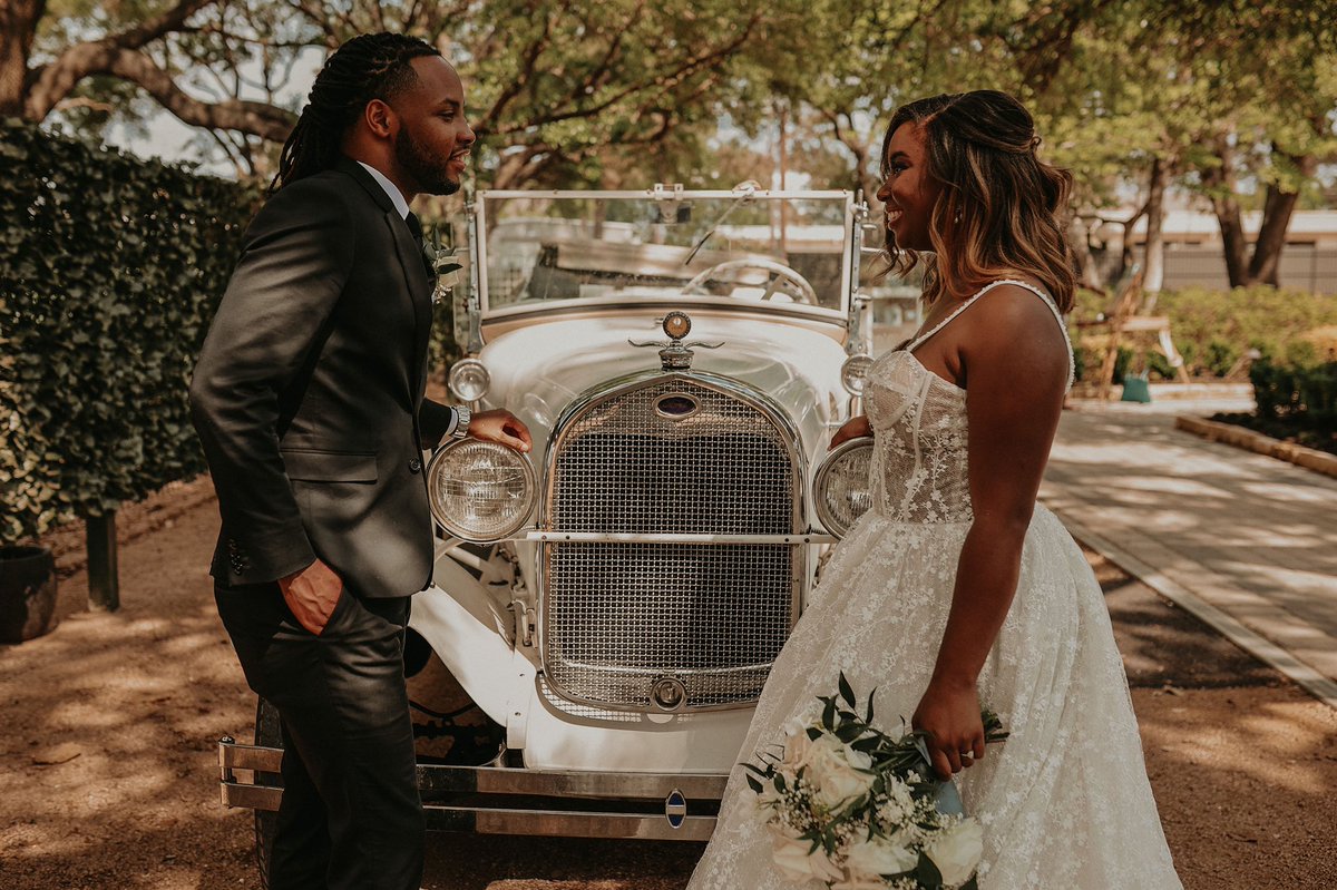 DheeShamonte's tweet image. Thought I’d share some of the photos from our amazing styled shoot 💍✨