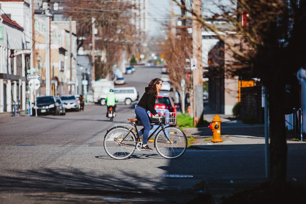 epochcenter's tweet photo. Cities shape us and in turn we shape our cities. One of the primary shaping influences of the culture and even economy of a city is its built environment. It influences whether neighborhoods are walkable, accessible or even car-dependent. https://t.co/VoRmB5l5Ap