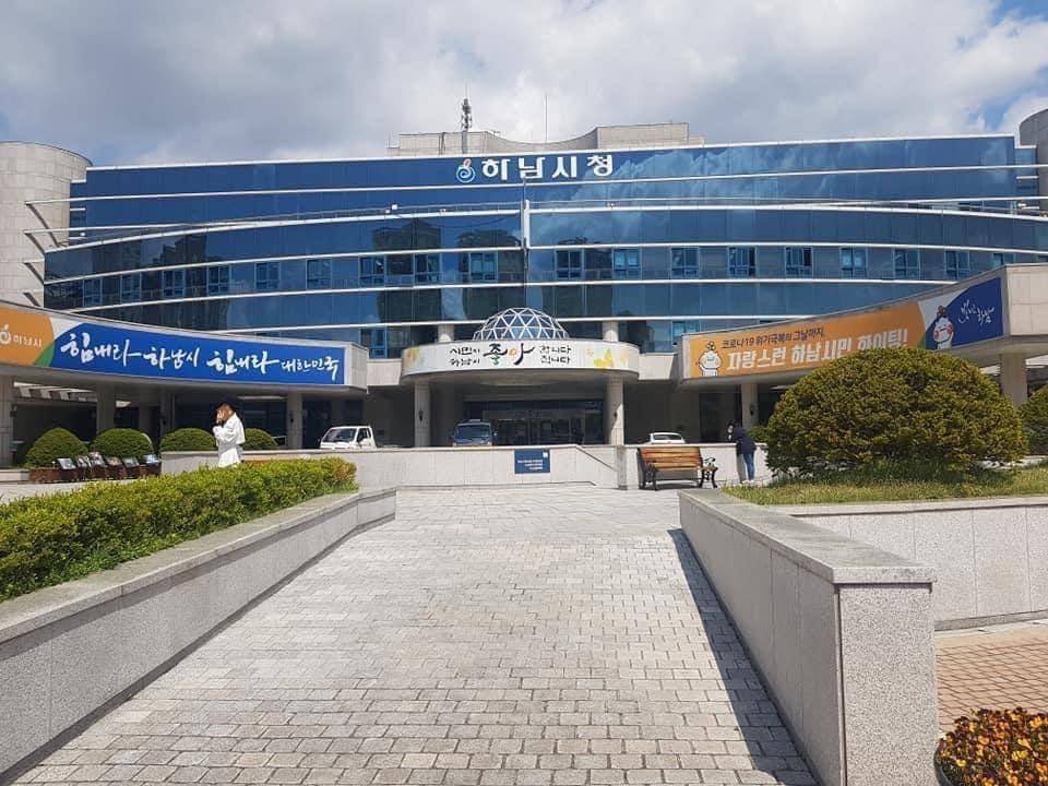 Chit Phyu Lay tweet media