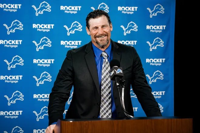 Happy Birthday to The Man, The Myth, The Legend!! Dan Campbell. Enjoy your kneecap cake!!  
