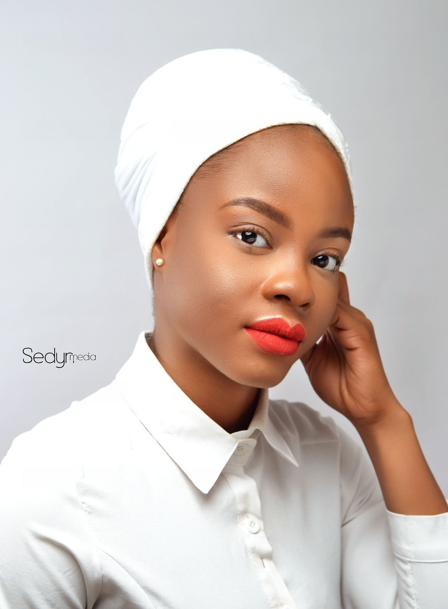 sedyn_media's tweet photo. @aproko_doctor Omor! While helping your skin,  hire us to help you rub it on people's face.  The world needs to see how good your skin looks.  Books us gor your portraits and events.  07037249131, 07016781329. https://t.co/BjiQ9ziywv