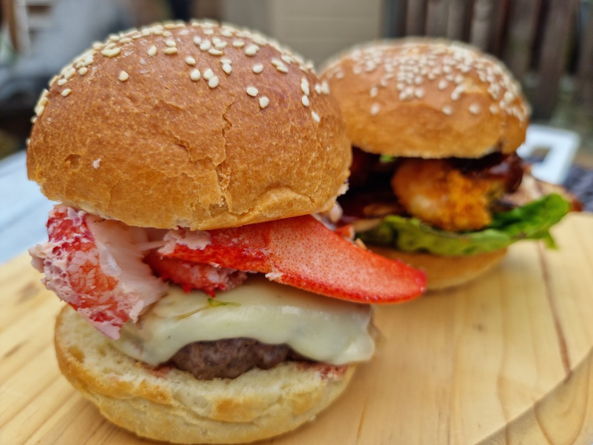 saltandseaglas1's tweet photo. Menu Testing day 1, Next up Surf & Turf sliders, Jerk chargrilled chicken , with lemon & cajun jumbo shrimp with bbq sauce , Steak & Lobster #popup #Glasgow #streetfood #lobster #shrimp #burger #sliders #saltandsea https://t.co/iKWNxX1Umg