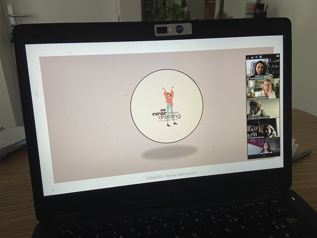 BpwLille's tweet photo. [MENSUELLE] Ce soir, Perrine Dallongeville jeune entrepreneure et créatrice d’ #aucoeurdemondressing nous a présenté son projet de de #moderesponsable,son parcours, les obstacles rencontrés dans cette création d’entreprise et les succès déjà rencontrés ! 1/2 https://t.co/3lwmjyY08x