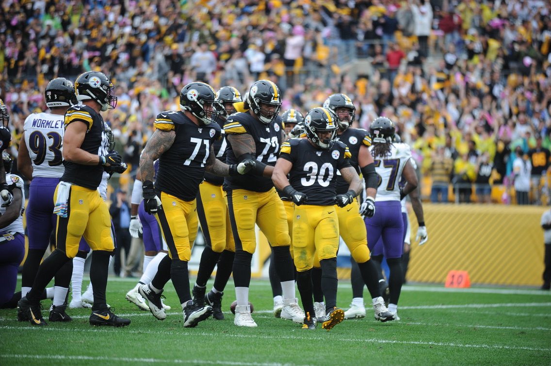ZBNFL's tweet photo. JC,
You’re one of the best teammates I’ve ever had. You work your ass off. You have stayed the same human thru all of your highs and lows...

Don’t ever change...
🖤💛 https://t.co/r7YItUOWoI