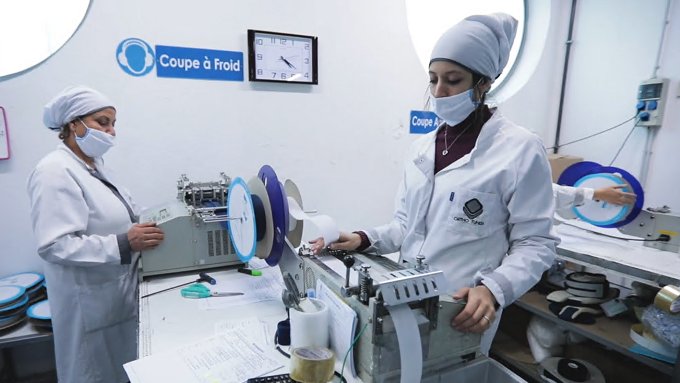 ITCnews's tweet photo. ℹ️ While fashion remains the textile-clothing industry’s backbone, protective equipment is emerging as a viable area for diversification.

See how 🇹🇳Tunisian companies have successfully converted their production line to survive the pandemic 👇

https://t.co/Ew2O7Sb0jC https://t.co/BzYciehI2A