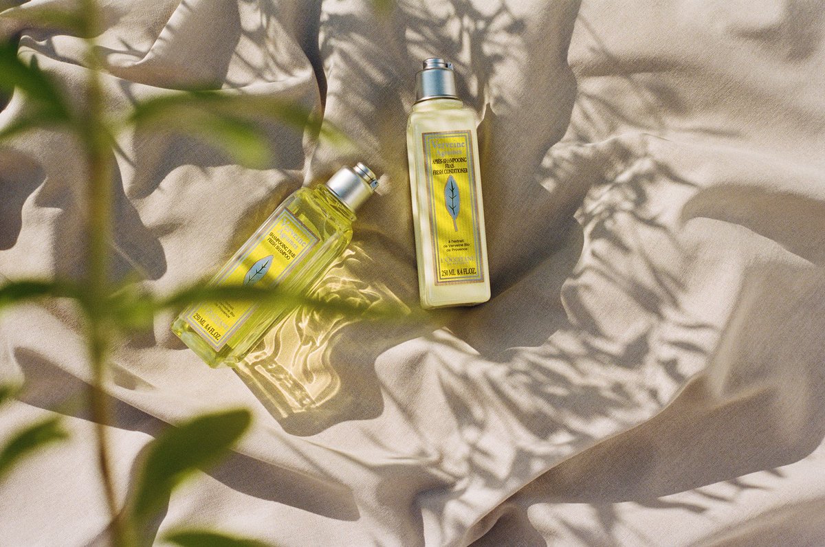 Enriquecidos con #Verbena #biológica de #Provenza  🌿 el #champú y acondicionador #VerbenaCítrica 🍋 dejarán tu #cabellobrillante, ligero y revitalizado... ¡Frescor  garantizado!😍

bit.ly/3dVXC1